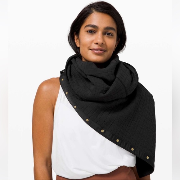 Lululemon Vinyasa Scarf in Rulu Herringbone - Picture 3 of 16